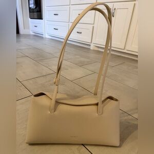 Elegant Cream Shoulder Bag